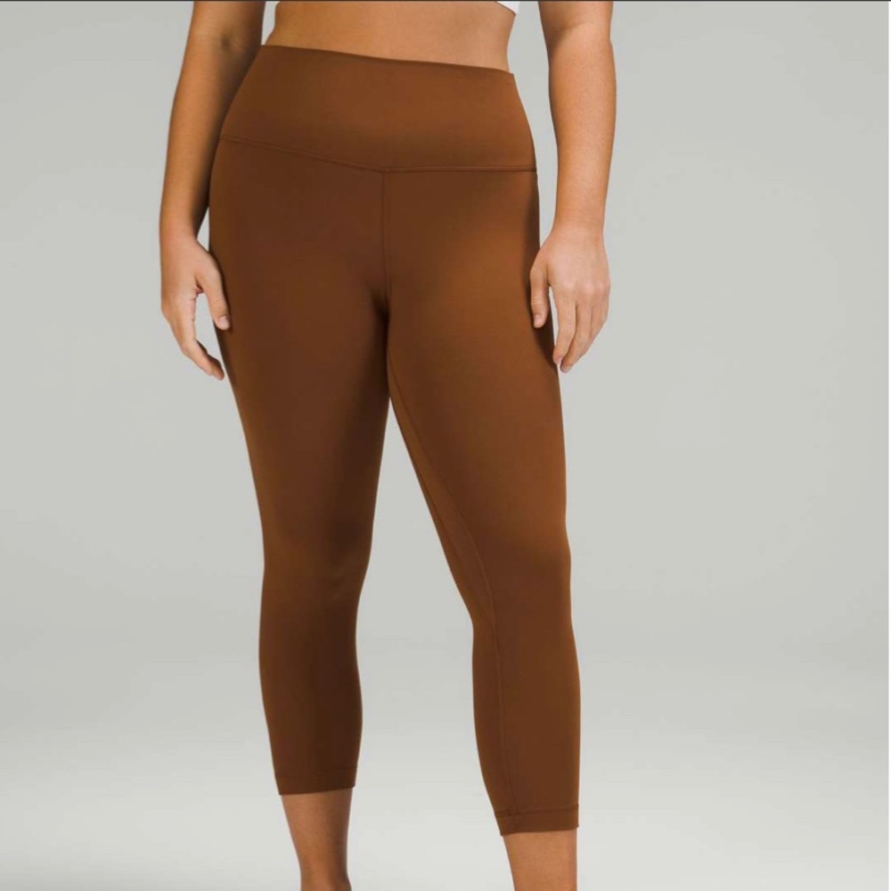 Lululemon Align HR Crop 23”